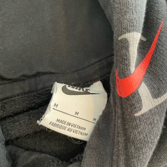 Nike logo with swoosh boys hoodie in black SZ M - Picture 4 of 5
